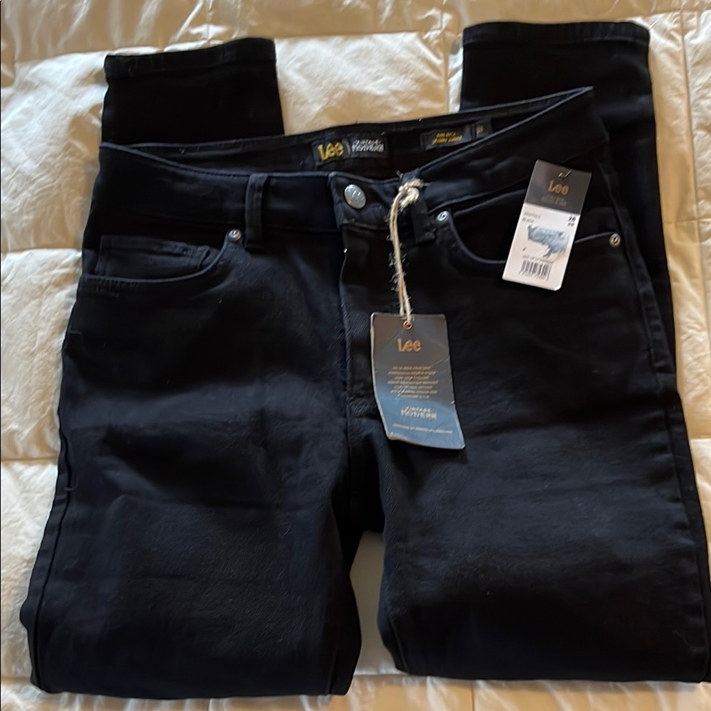 Lee Vintage Modern mid-rise skinny ankle jeans, 28, NWT